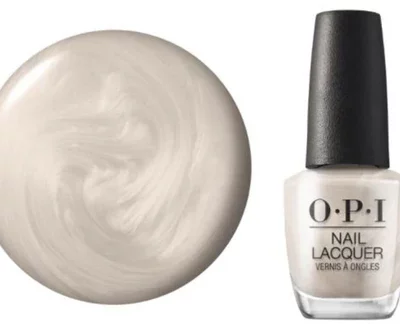S037 OPI NL - Hands In The Clouds